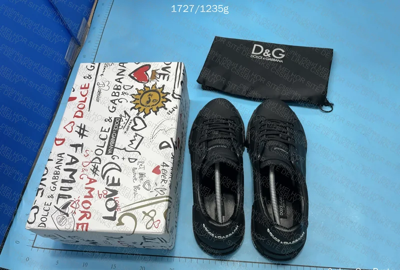 Dolce & Gabbana Sneakers/Shoes