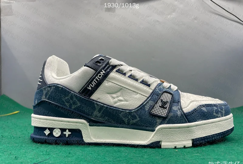 TG BATCH Louis Vuitton Trainer Low Monogram Denim Blue 3
