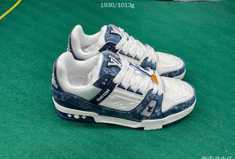 TG BATCH Louis Vuitton Trainer Low Monogram Denim Blue 4