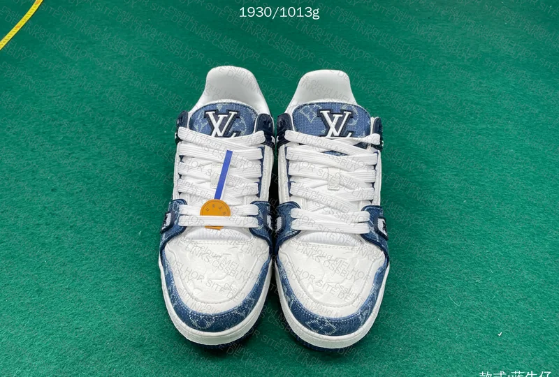 TG BATCH Louis Vuitton Trainer Low Monogram Denim Blue 5