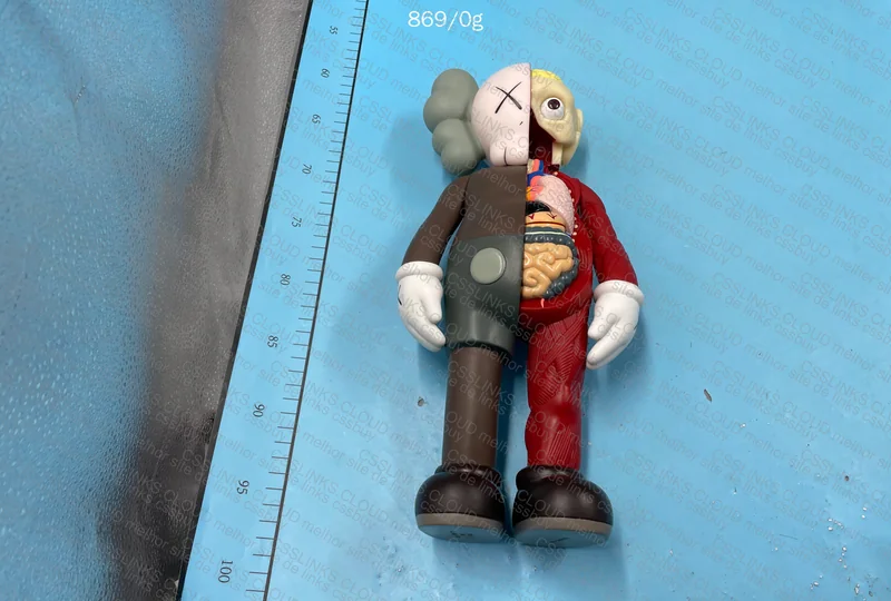 The KAWS Original Fake Companion 3