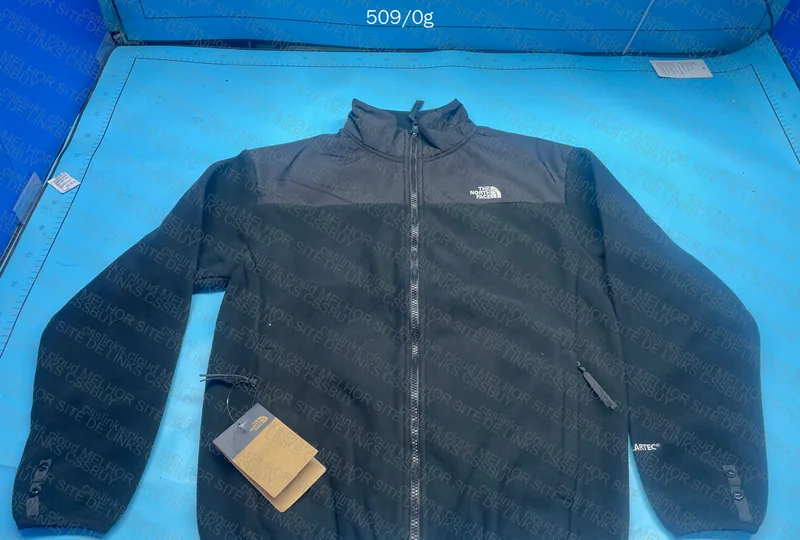 The North Face 4