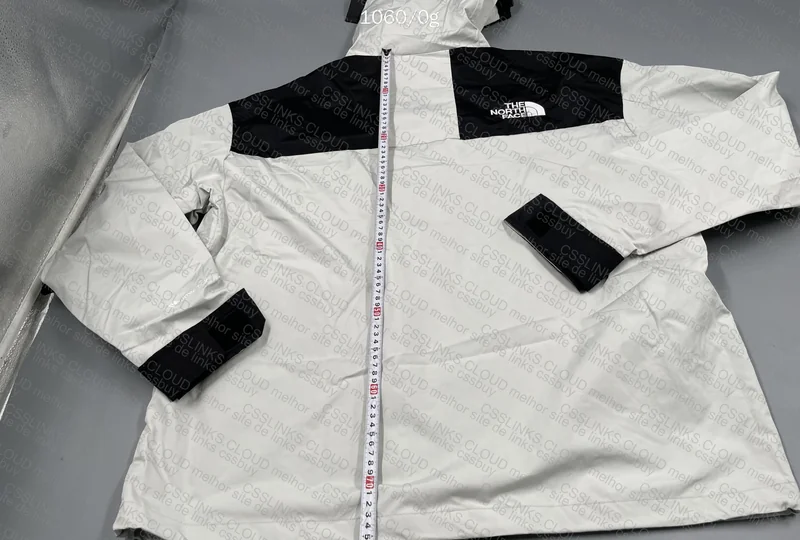 The North Face 1990 - Sale 7