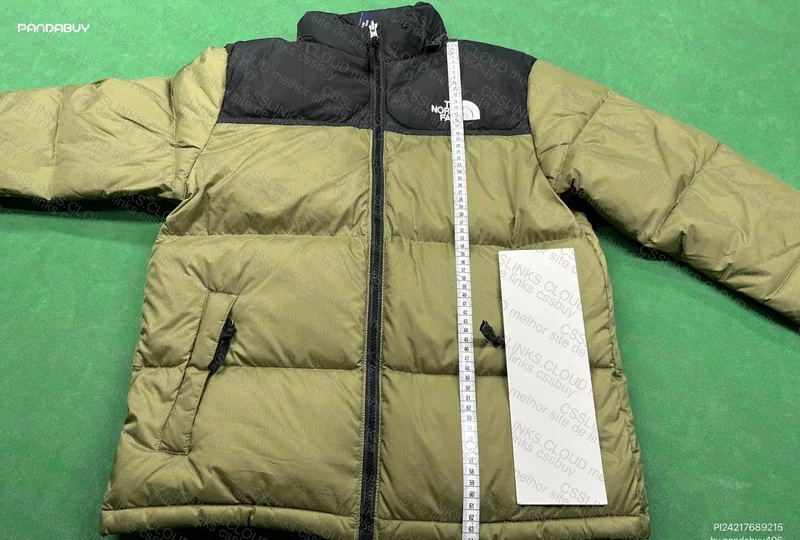The North Face 1996 Shark Breeder Kids 7