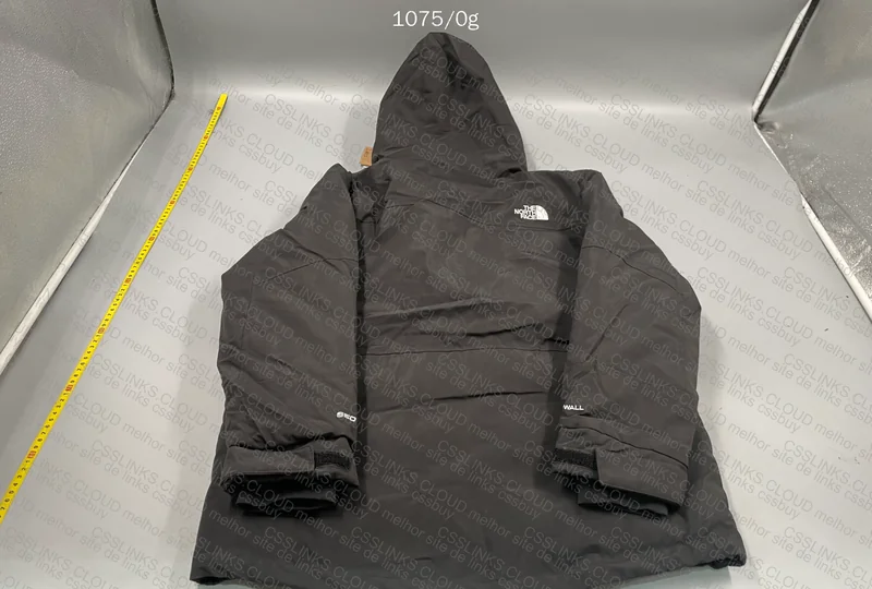 The North Face Outdoor Jacket 8