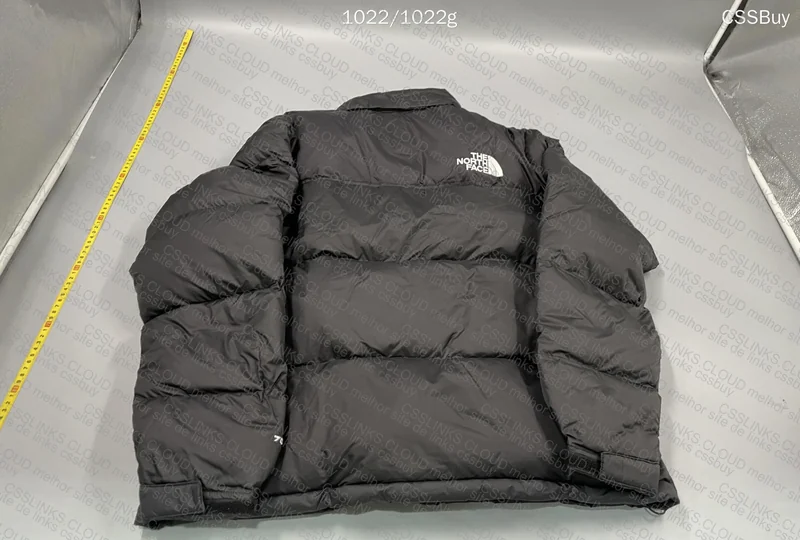 The North Face PUFFER 700 SHARK Goose Down / Help me out guys is it GL? 6