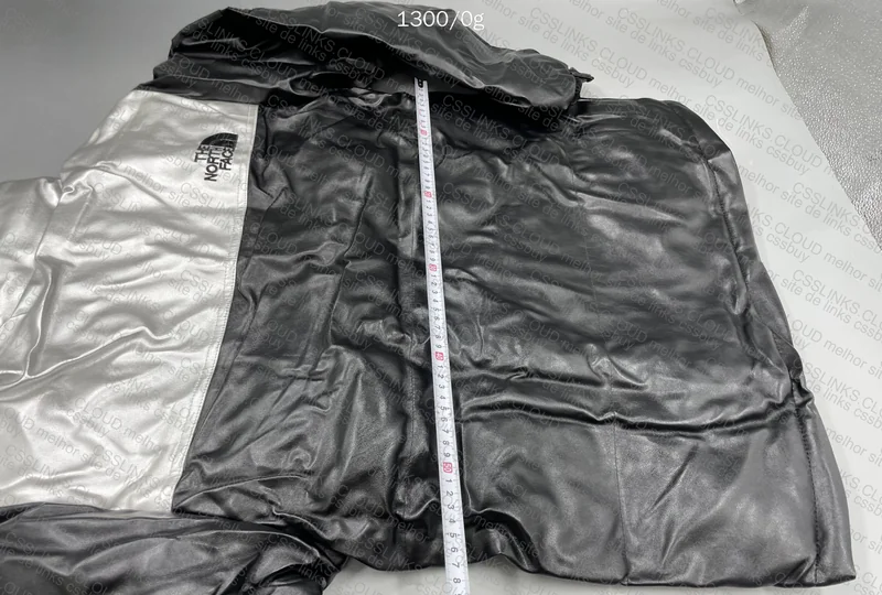 The North Face x Supreme (Size M with measurements) 4