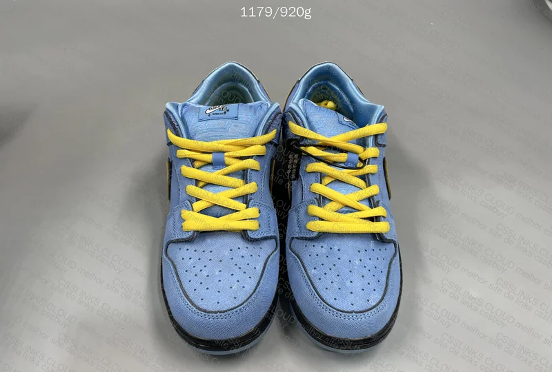 The Powerpuff Girls x Nike SB Dunk Bubbles 2