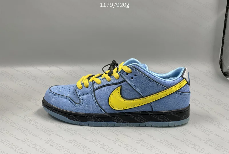 The Powerpuff Girls x Nike SB Dunk Bubbles 5