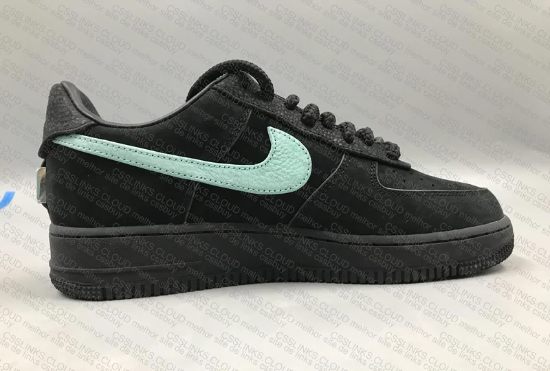 Tiffany & Co x Air Firce 1 Low 3