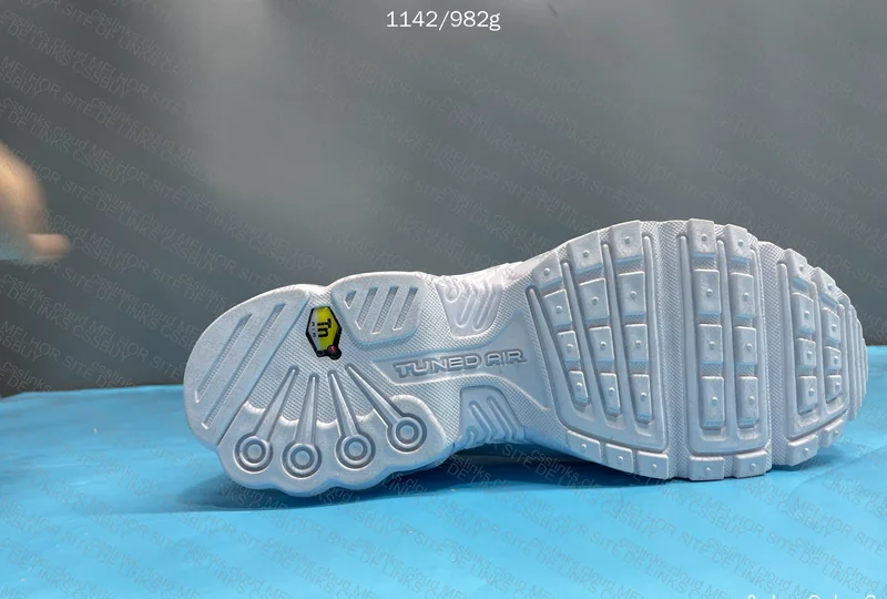 TN 3 Vapormax PlusTM 2
