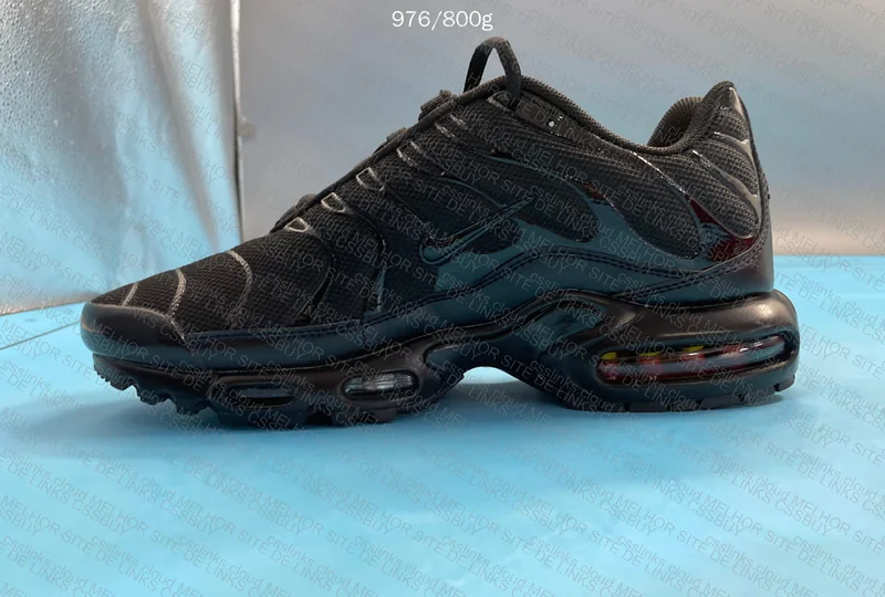 Tn All Black 'Putian. Gl? 4