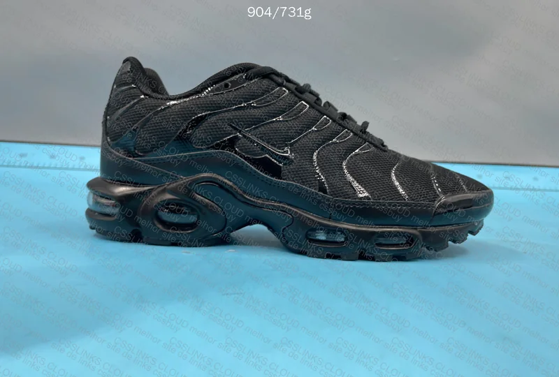 TN ALL BLACK (ta gl?) 4