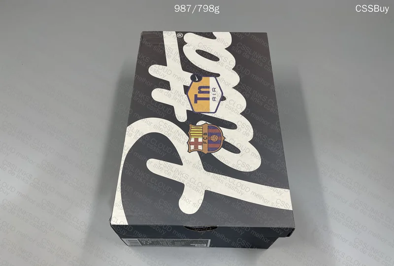 TN Barcelona Nike x Patta 6