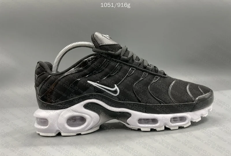 TN Black and White JMDY 6
