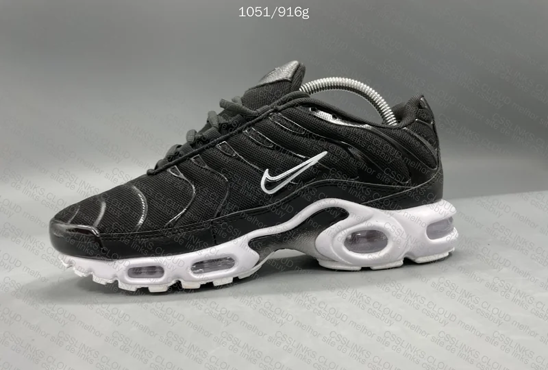TN Black and White JMDY 7