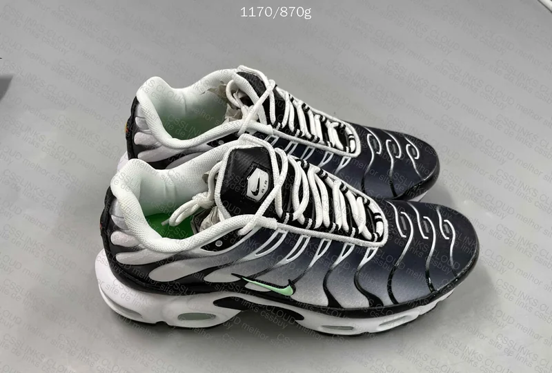 Tn Gray and Green Putian
