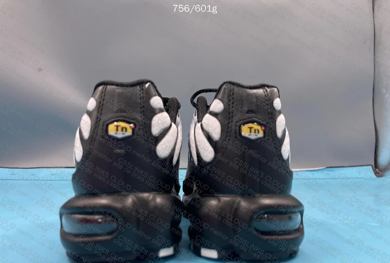 TN "Metalic Black"