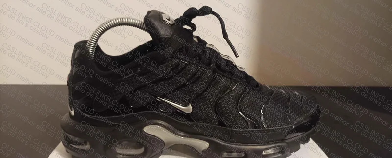 TN mini swoosh black silver 2