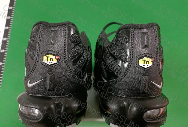 TN Mini Swoosh Black Silver GL????? 5