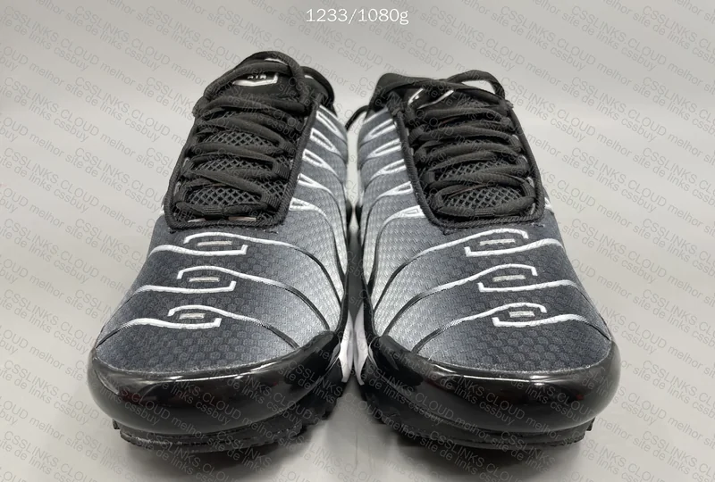 Tn Silver black 3