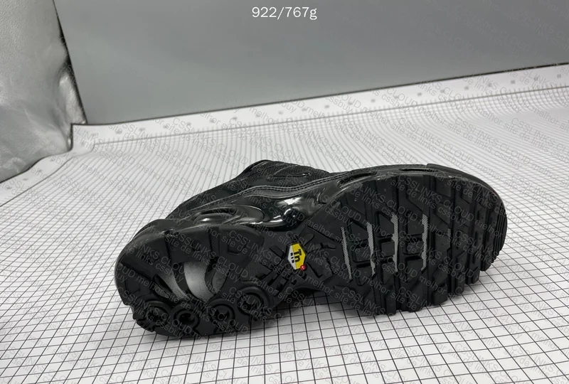 TN triple black 3