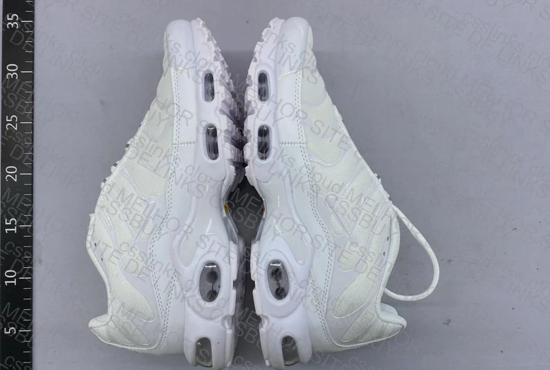 Tn triple white 8