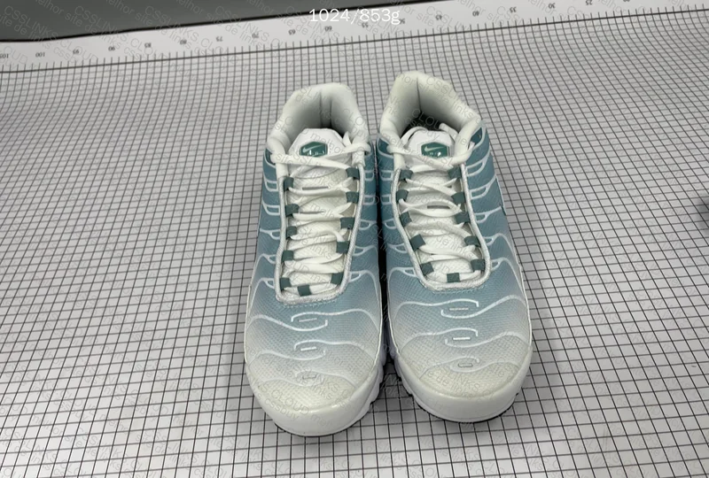 Tn White Mica Green