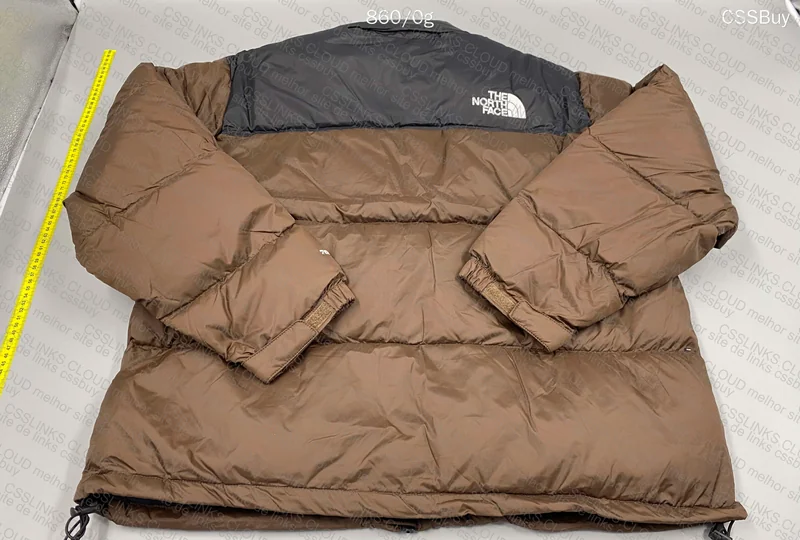 TNF 700 (Nuptse) 2