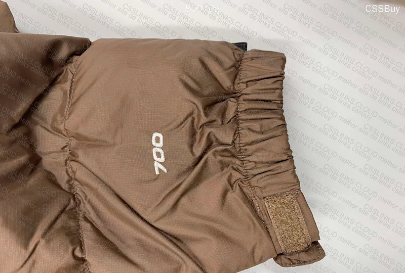 TNF 700 (Nuptse) 7