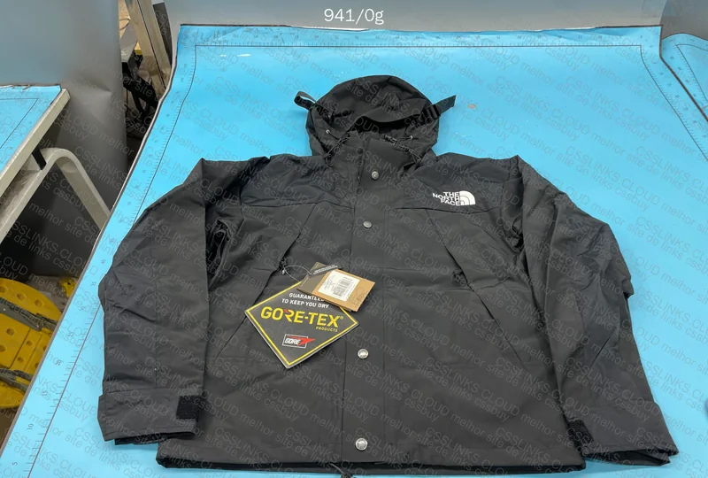 TNF Goretex Waterproof Jacket 3