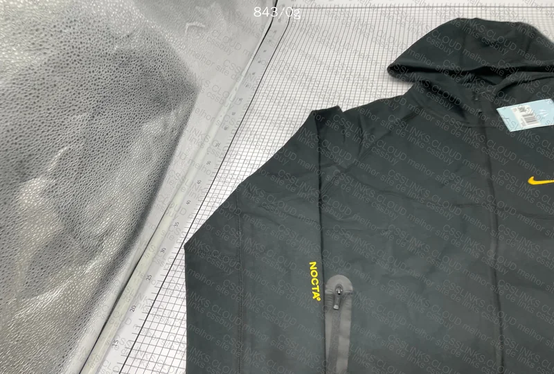 TNOCTA Tech Fleece 3