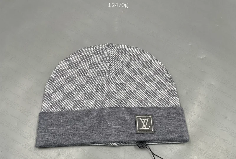 Toca cinzenta Louis Vuitton