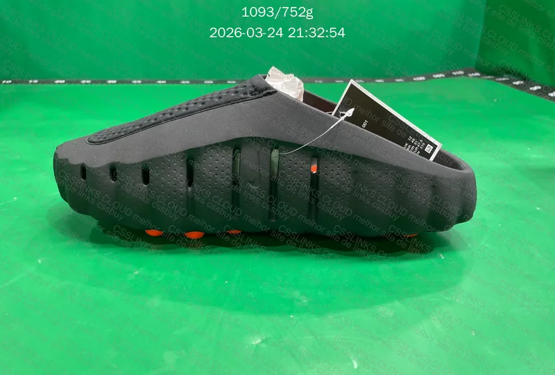 TOP 2.0 BATCH NIKE MIND 001 Preto 4