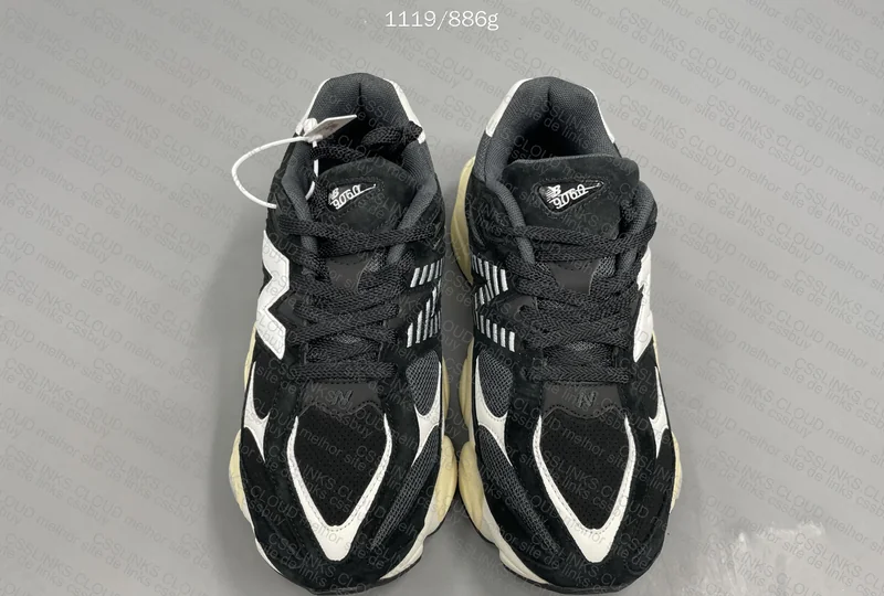 [TOP] NB 9060 black white (9060AAA)