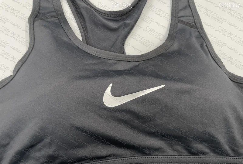 Nike Swoosh Women's Top 2