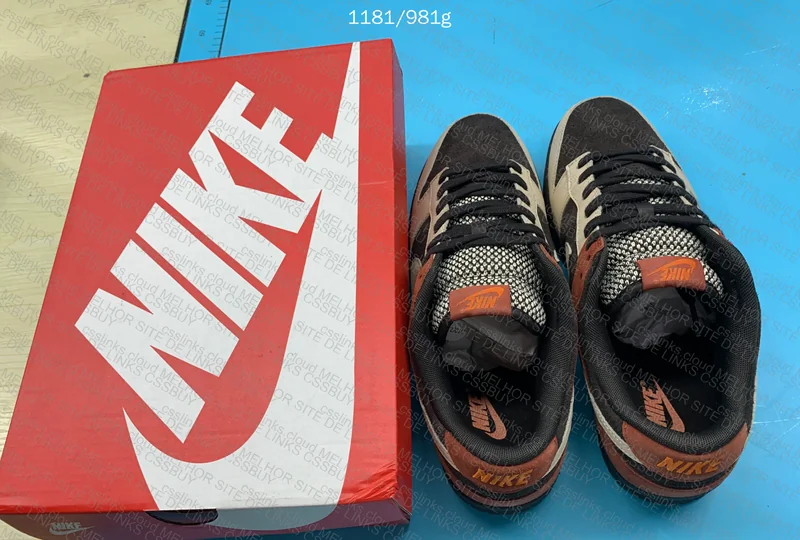 TOP / S2 Batch - Dunk Red Panda 3
