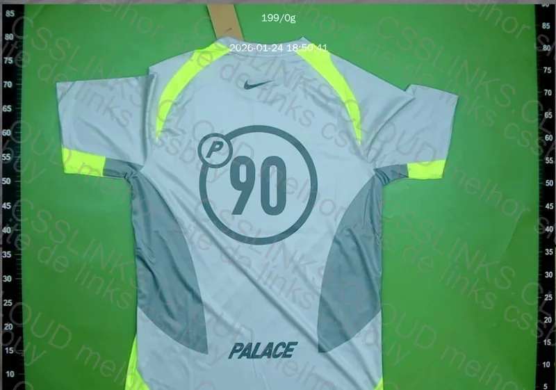 Total 90 x Palace