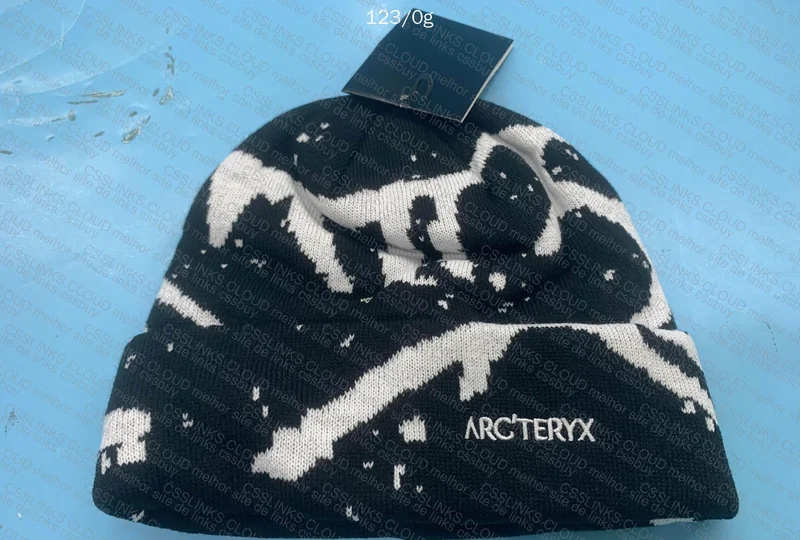 Arc'teryx Beanie Black 2