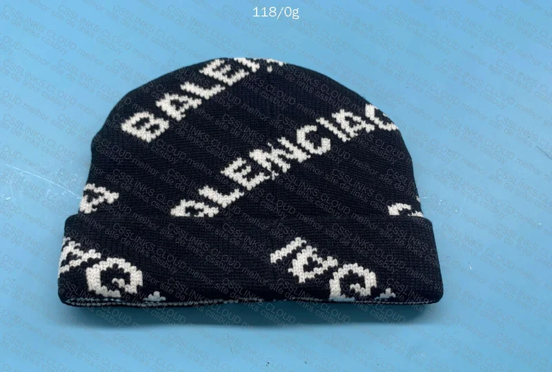 Balenciaga Beanie 2
