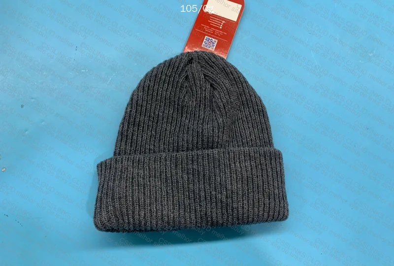 Canada Goose Beanie 2