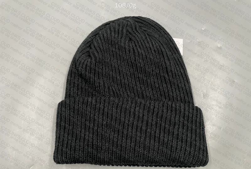 Comme Des Garçons Beanie 2