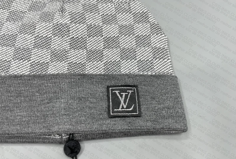 Louis Vuitton Beanie/Beanie 2