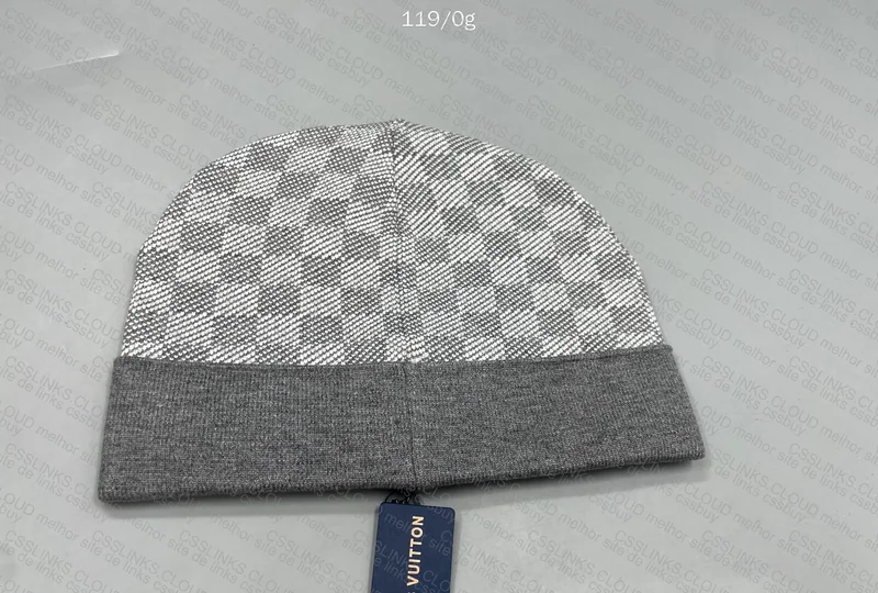 Louis Vuitton Beanie/Beanie 4