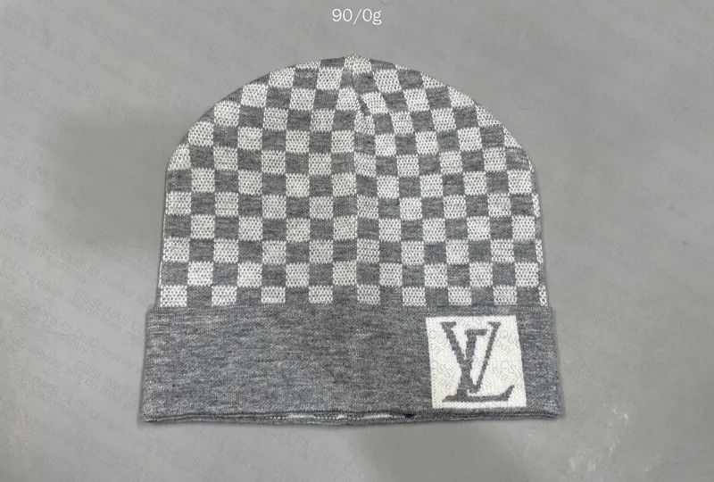 Luis Victor Beanie 4