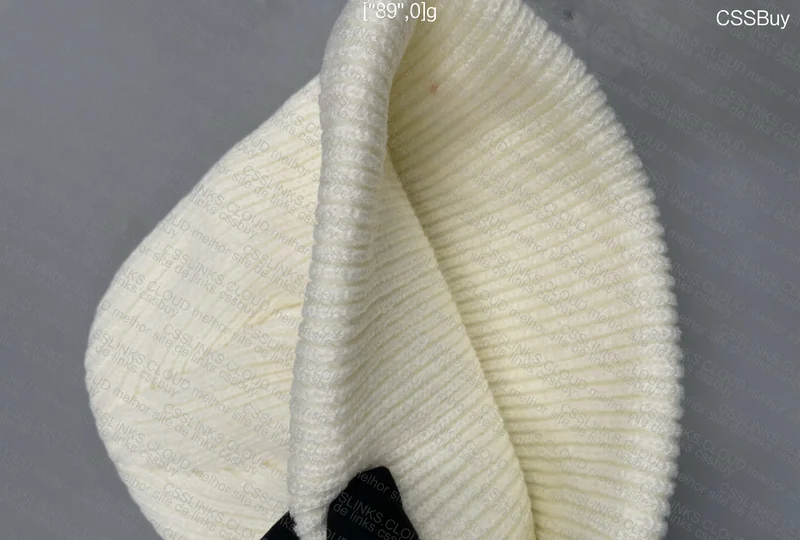 Nike SB White Beanie 4
