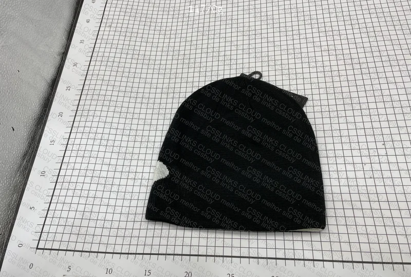 Oakley Beanie 3