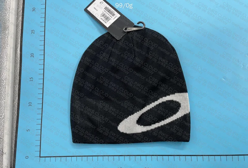 Oakley Beanie