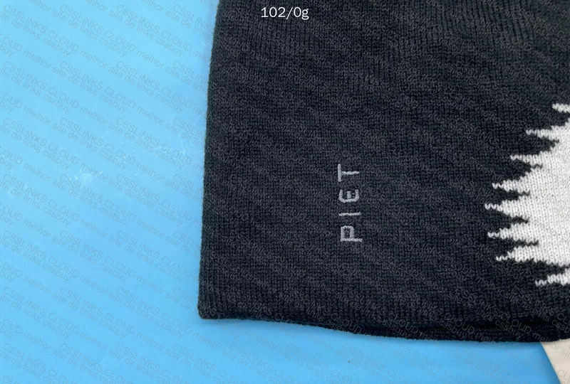 Oakley x Piet Beanie 2
