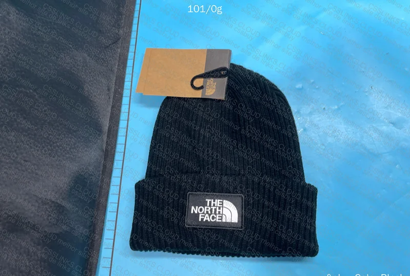 TNF Beanie - Black 3